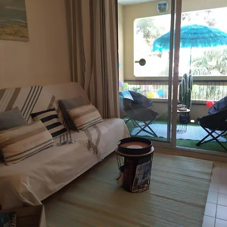 Paradise Entre Et Pins